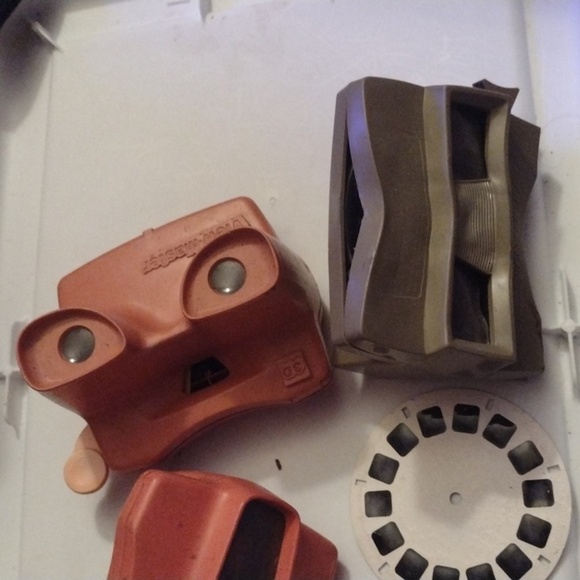 Viewmaster - Picture 2 of 2